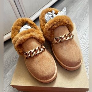 Faux Fur Chain Loafers in Tan, Sliders, Slip On, Mules, Winter Shoes, ankle boot